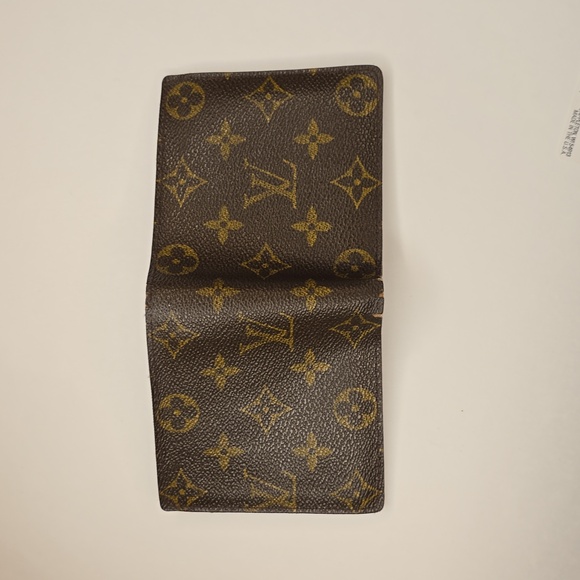 LV MONO BIFOLD WALLET (EDGE WEAR) - Picture 9 of 15